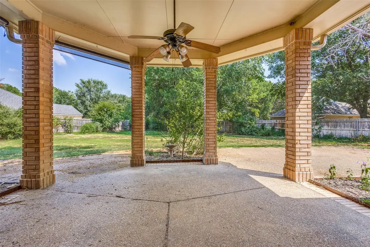 300 Southridge Lakes Parkway, Southlake, TX 76092 - #1