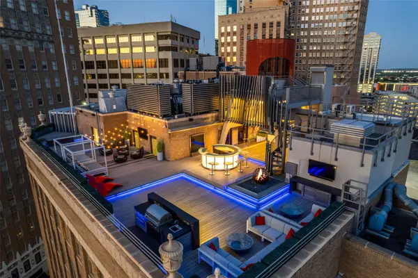 411 W 7th Street #1101, Fort Worth, TX 76102