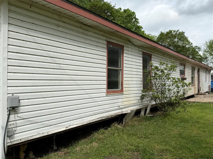 1005 Cove Drive, West Tawakoni, TX 75474 - #2