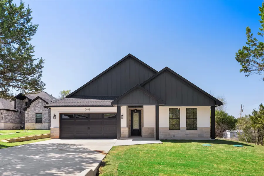 2418 Beverly Drive, Granbury, TX 76048 - #2