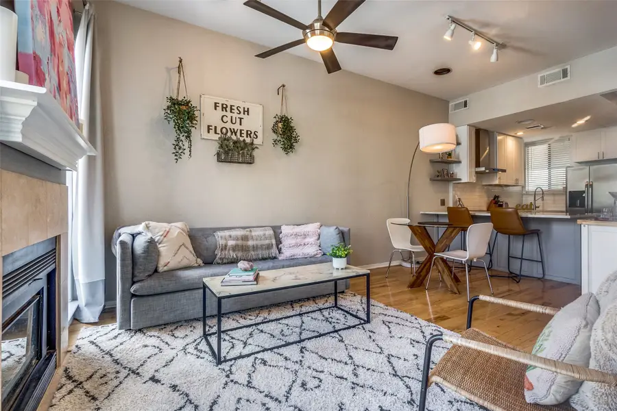 3907 Throckmorton Street #2, Dallas, TX 75219 - #2