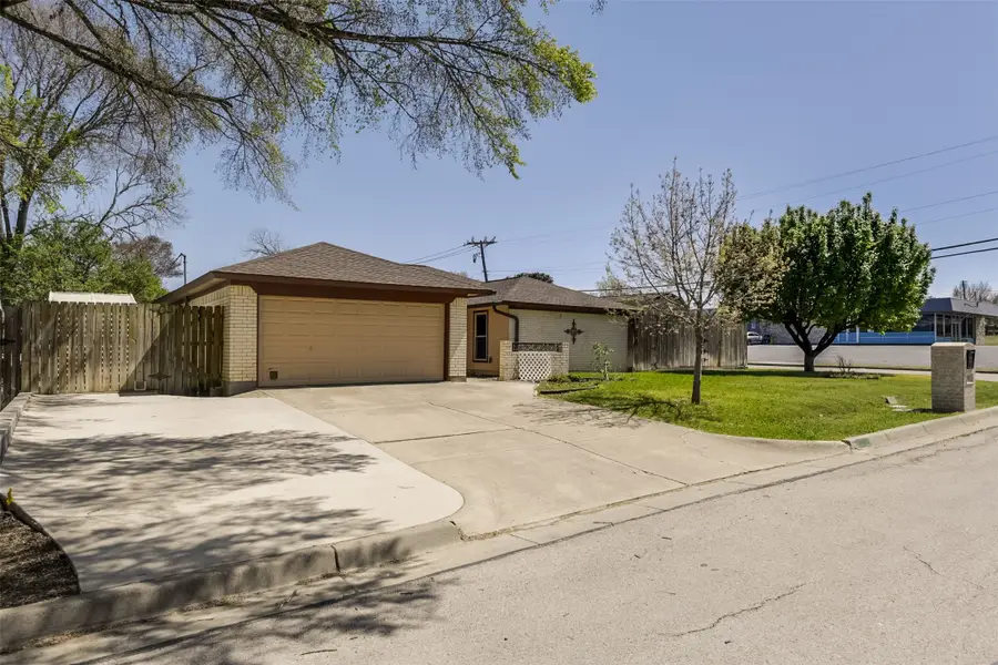 701 Del Mar Lane, Arlington, TX 76012 - #3