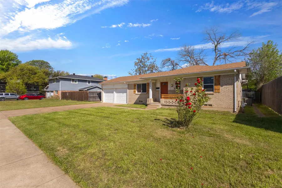 2909 Grove Street, Irving, TX 75060 - #2