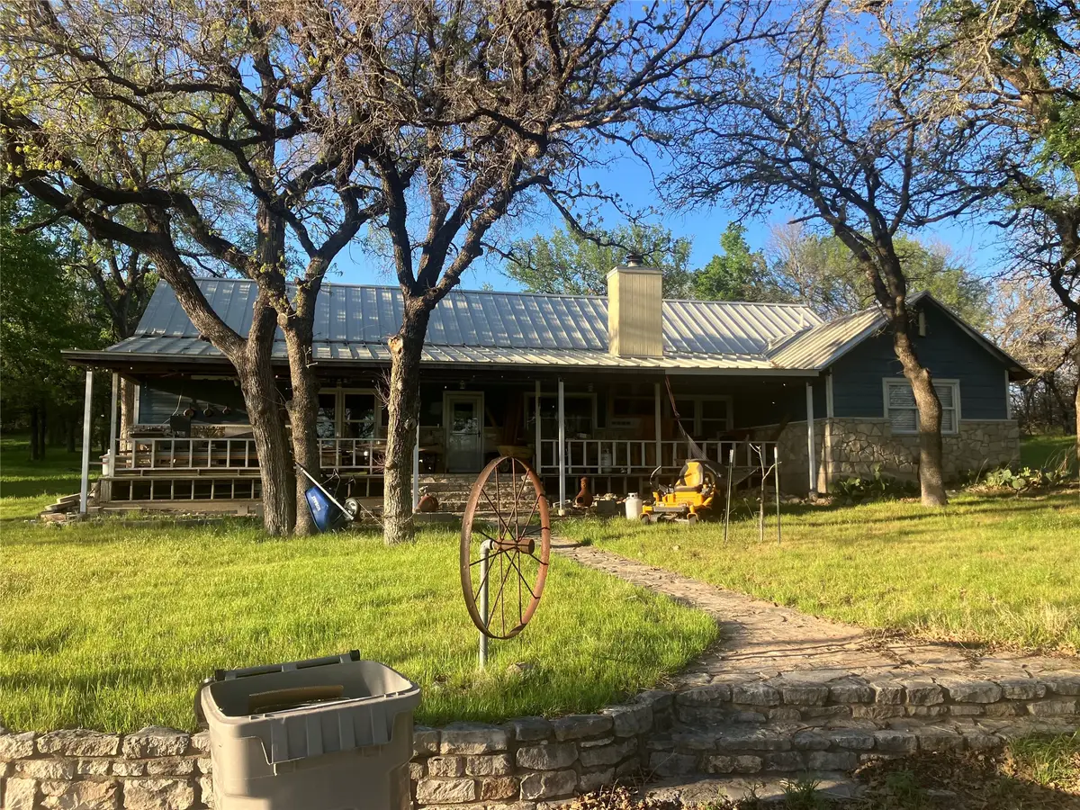 355 Carmen Street, Reno, TX 76020 - #1