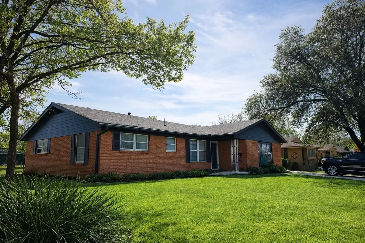 1312 E Mitchell Street, Arlington, TX 76010 - #1