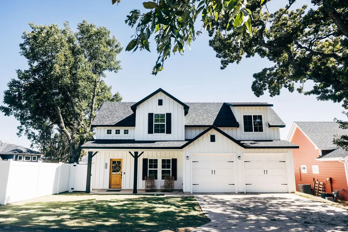 216 Wilson Street, Lake Dallas, TX 75065 - #1