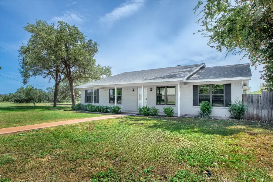 104 Voca, Brady, TX 76825 - #3