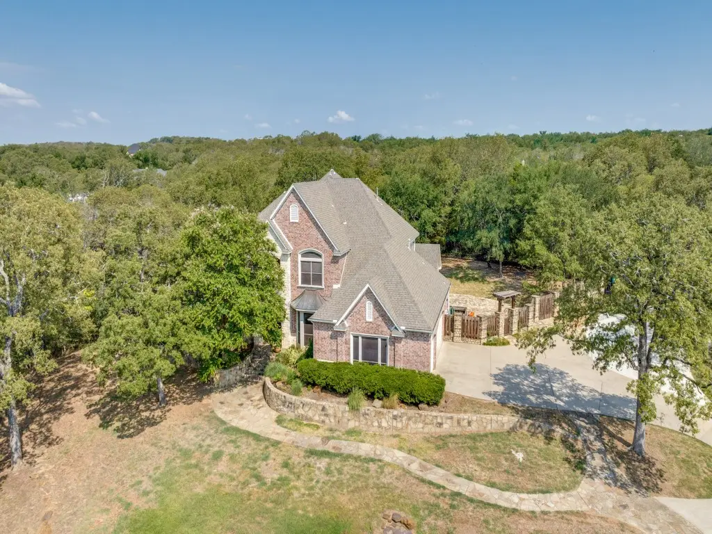 10783 Stagecoach Pass, Pilot Point, TX 76258 - #1