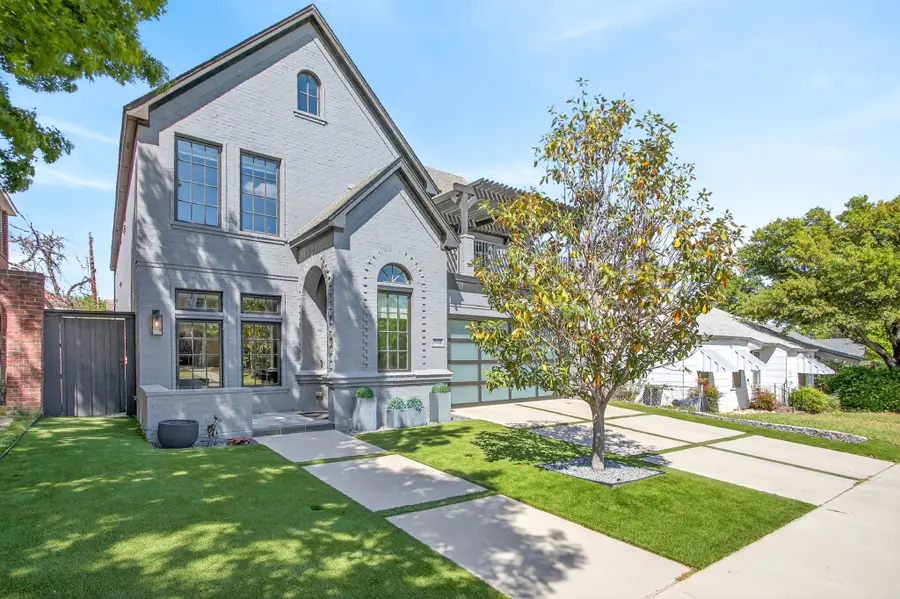 3724 W 5th Street, Fort Worth, TX 76107 - #2