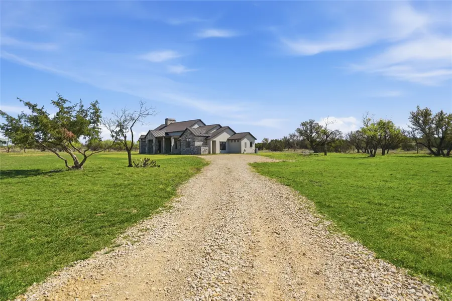 1010 Ranger Ridge Way, Strawn, TX 76478 - #2
