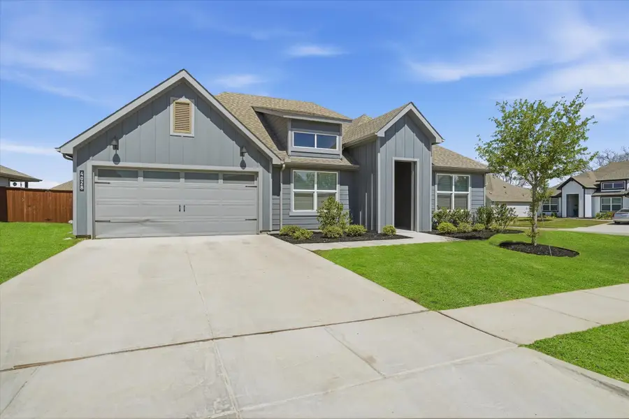 4028 Cornerstone Circle, Granbury, TX 76048 - #3