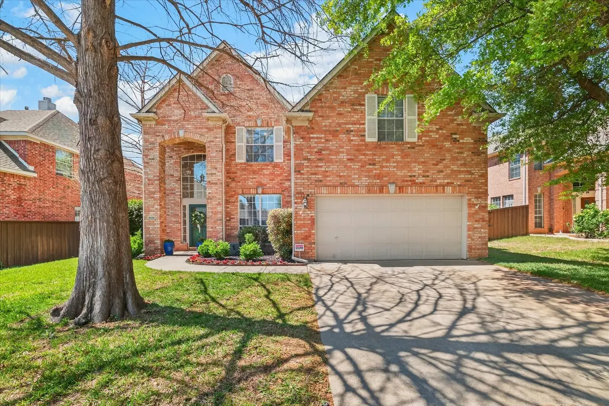 2905 Woodway Drive, Flower Mound, TX 75028 - #1