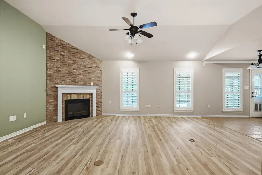 190 Westshore Drive, Wills Point, TX 75169 - #3