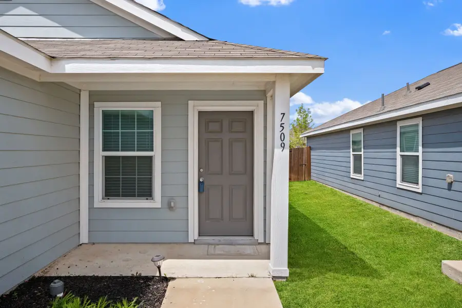 7509 Gray Wolf Lane, McKinney, TX 75071 - #2