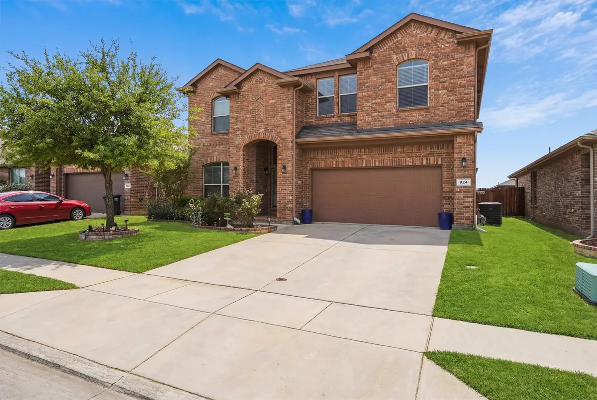 924 Meadow Scape Drive, Fort Worth, TX 76028 - #1
