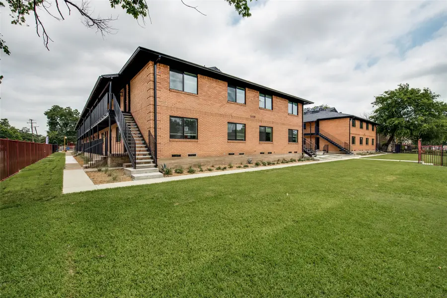 5103-5111 Live Oak Street, Dallas, TX 75206 - #2