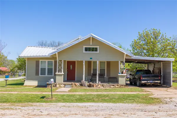 601 E Ross Avenue, De Leon, TX 76444