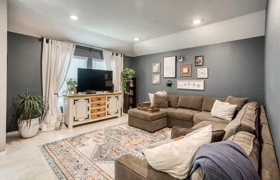 608 Rustic Meadows Trail, Princeton, TX 75407 - #2