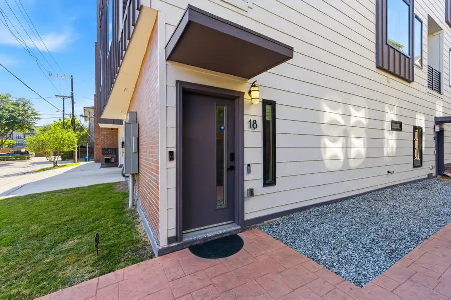 2450 N Garrett Avenue #18, Dallas, TX 75206 - #2