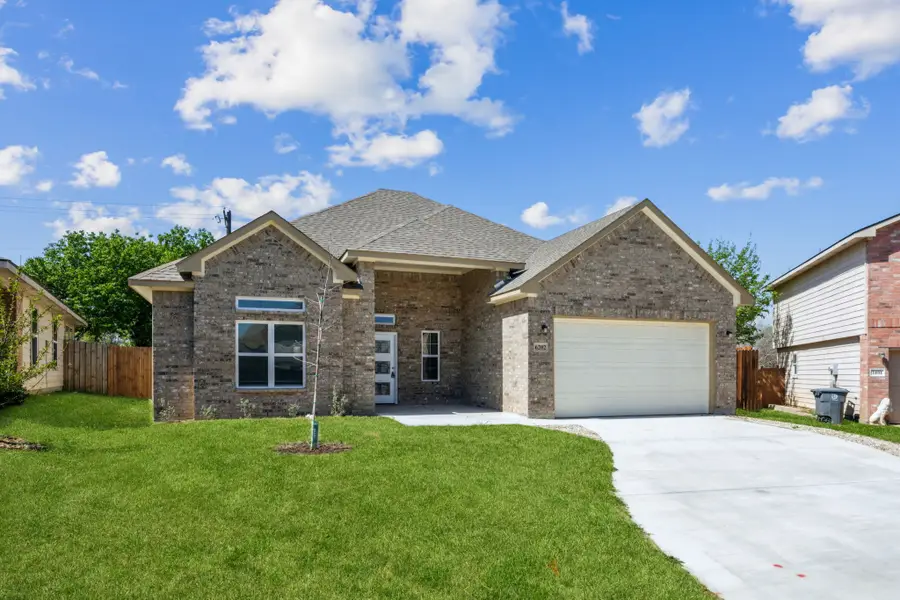 6202 Trinity Creek Drive, Dallas, TX 75217 - #2