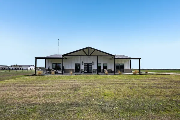 5029 County Road 1098, Celeste, TX 75423