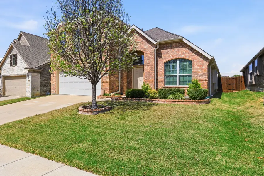 1001 Albany Drive, Fort Worth, TX 76131 - #2