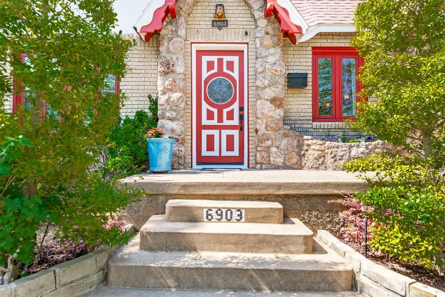 6903 Vivian Avenue, Dallas, TX 75223 - #3