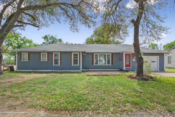 216 Bluebonnet, Marlin, TX 76661