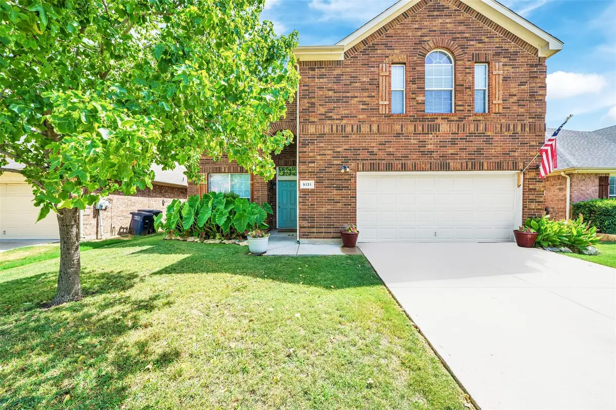 5121 Breeze Hollow Court, Fort Worth, TX 76179 - #1
