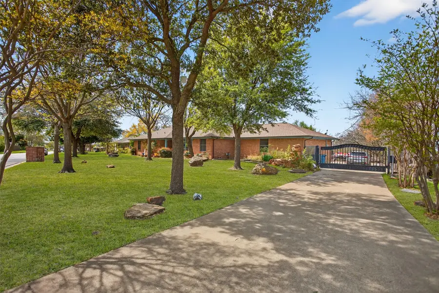 902 S Alamo Road, Rockwall, TX 75087 - #2