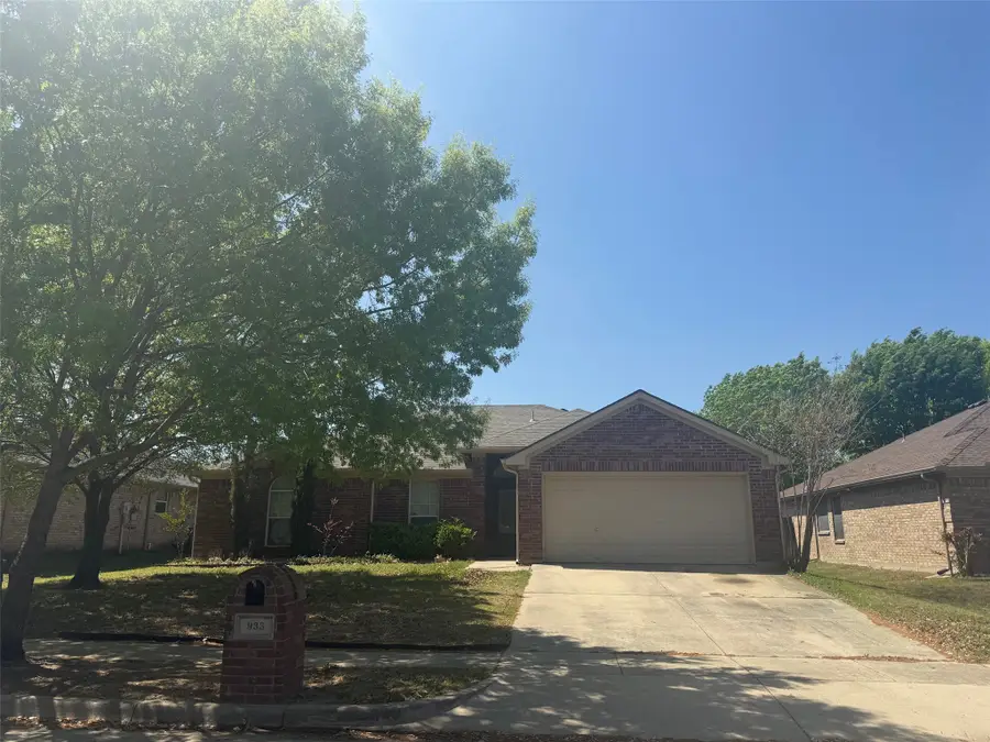 933 Sherry Lane, Saginaw, TX 76179 - #2