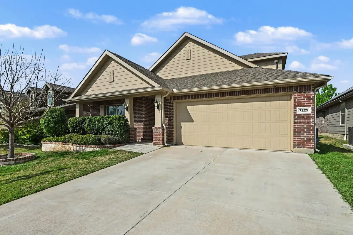 7225 Navoti Trail, Fort Worth, TX 76131 - #1