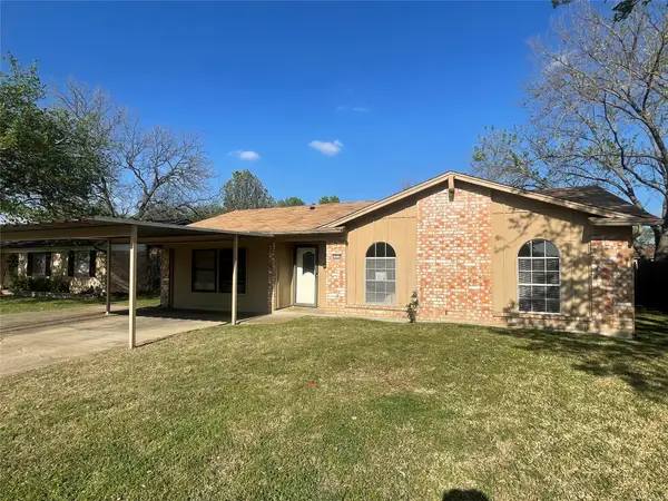 1914 Northlake Drive, Garland, TX 75040