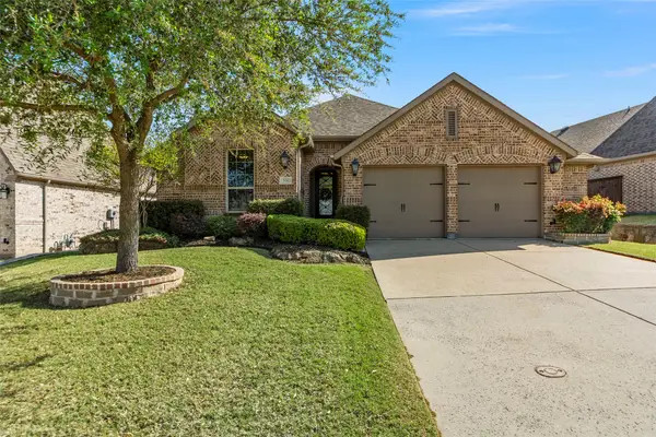 316 Village Creek Drive, McKinney, TX 75071