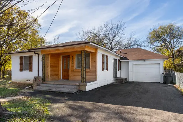 3827 Vineyard Drive, Dallas, TX 75212