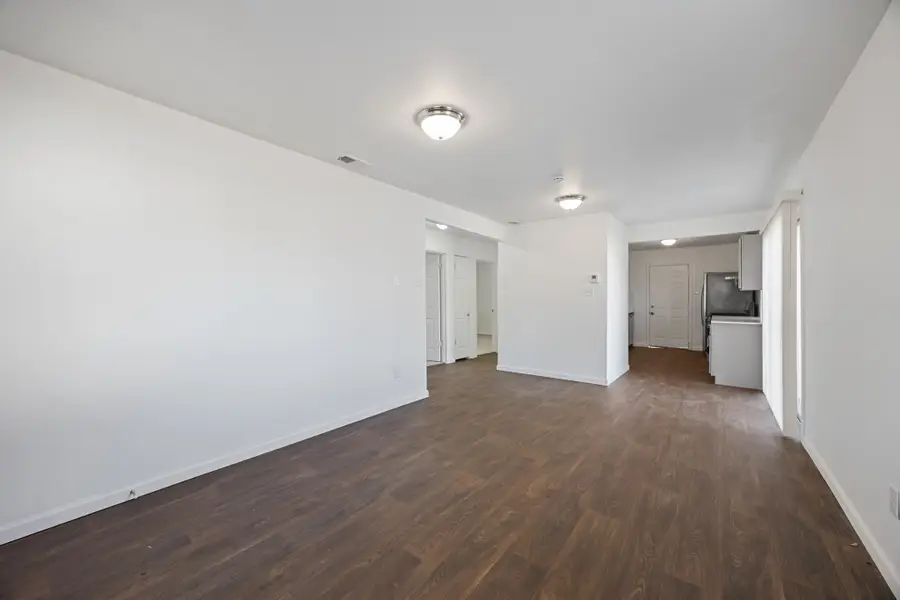 3827 Vineyard Drive, Dallas, TX 75212 - #2