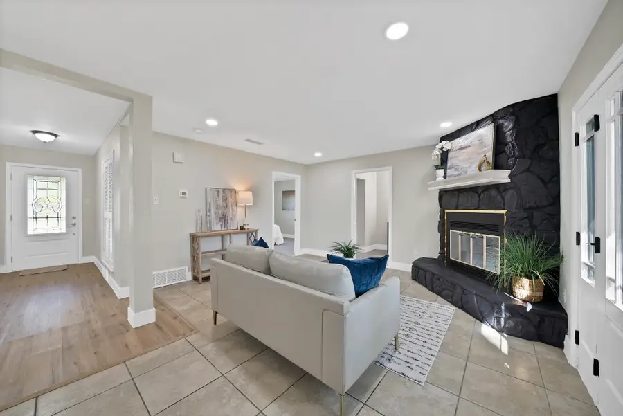 1213 Walker Drive, Hurst, TX 76053 - #3