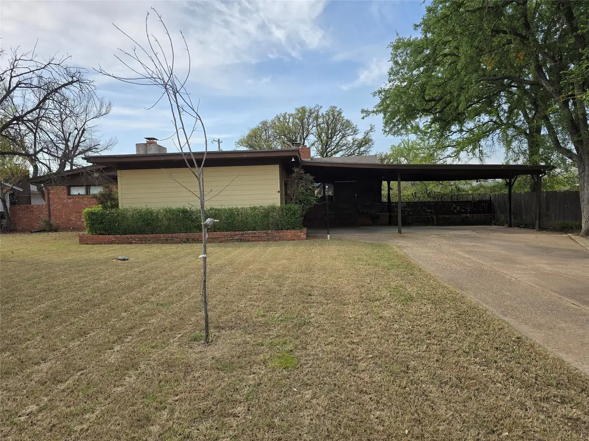 1605 Saint John Street, Wichita Falls, TX 76302 - #1