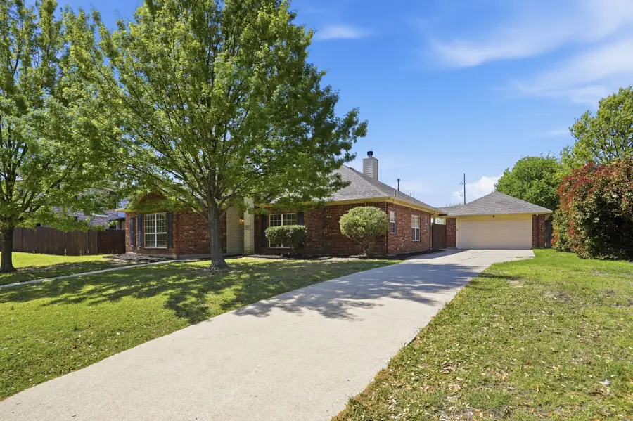 636 Whitetail Deer Lane, Crowley, TX 76036 - #2