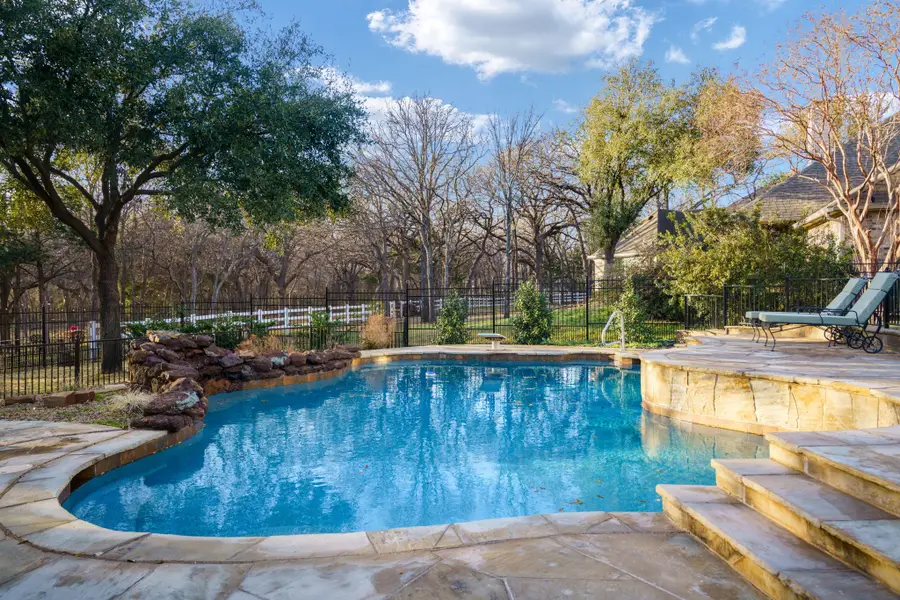 1130 Cogburn Court, Shady Shores, TX 76208 - #3