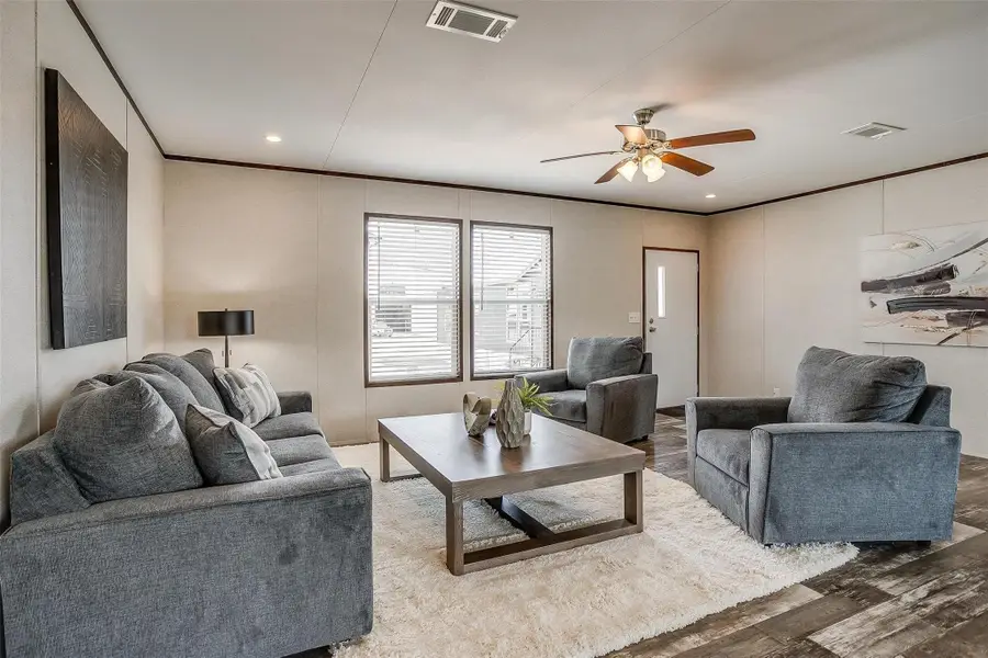 242 Huddleston Road, Sunset, TX 76270 - #3