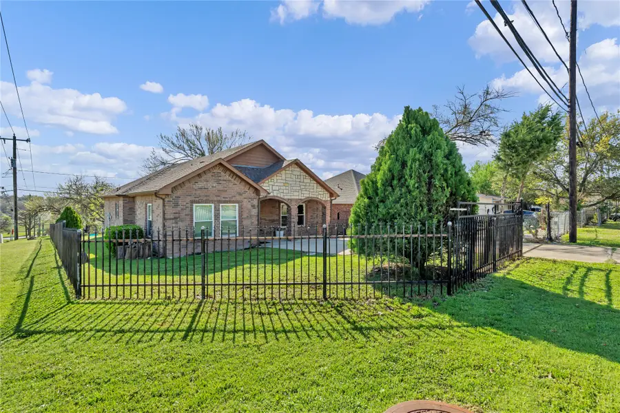 3022 Loving Avenue, Fort Worth, TX 76106 - #2