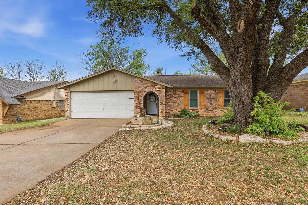 1404 Mimosa Street, Cleburne, TX 76033 - #1