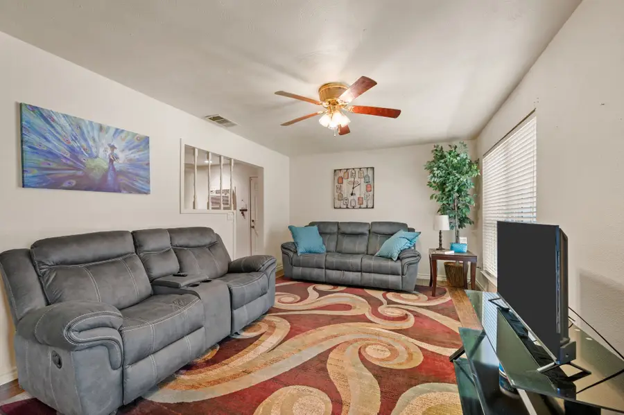 1624 River Oaks Drive, Irving, TX 75060 - #3