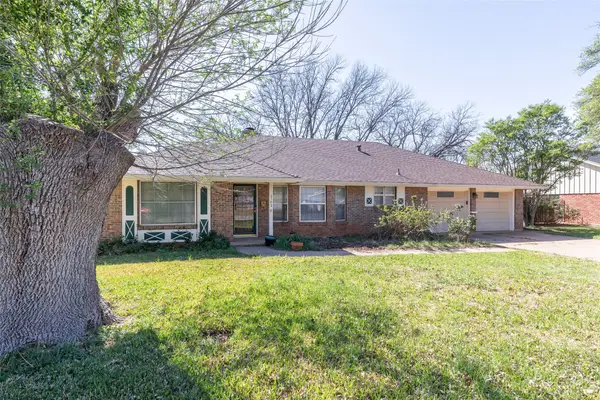 2102 Woodridge Drive, Abilene, TX 79605