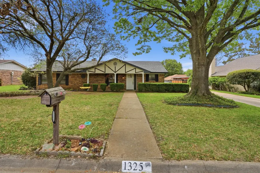 1325 Hemphill Drive, Cleburne, TX 76033 - #3