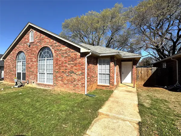 1707 Tina Marie - Road #A & B, Arlington, TX 76012