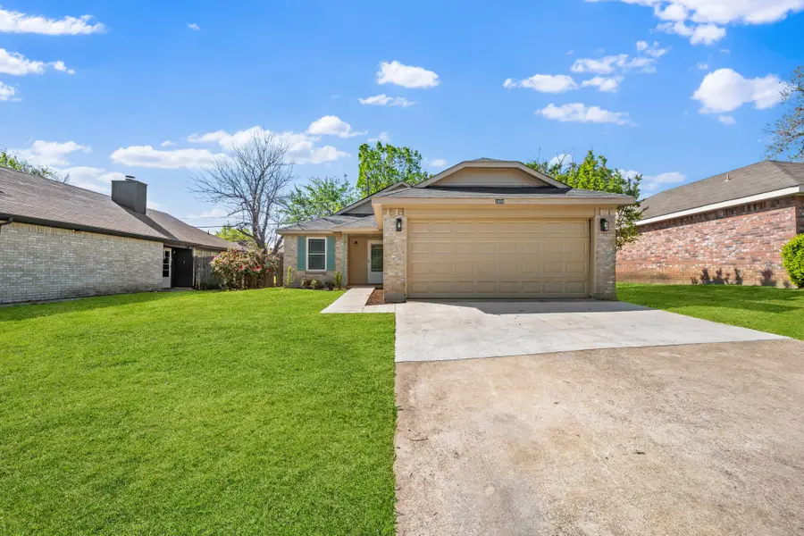 1404 Woodfern Drive, Arlington, TX 76018 - #3