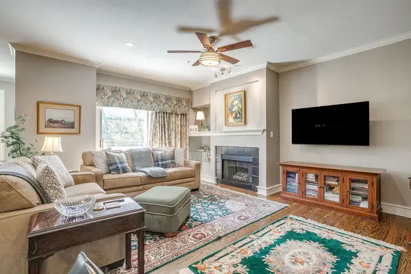 3333 Darcy Street #2203, Fort Worth, TX 76107