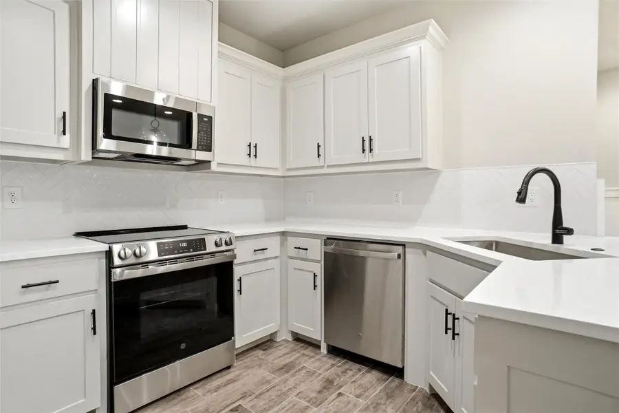 209 Legacy Boulevard, Weatherford, TX 76085 - #2